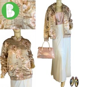 VINTAGE OLEG CASSINI FLORAL PRINT CREAM A  PINK BLUSH SATIN BOMBER JACKET (M)